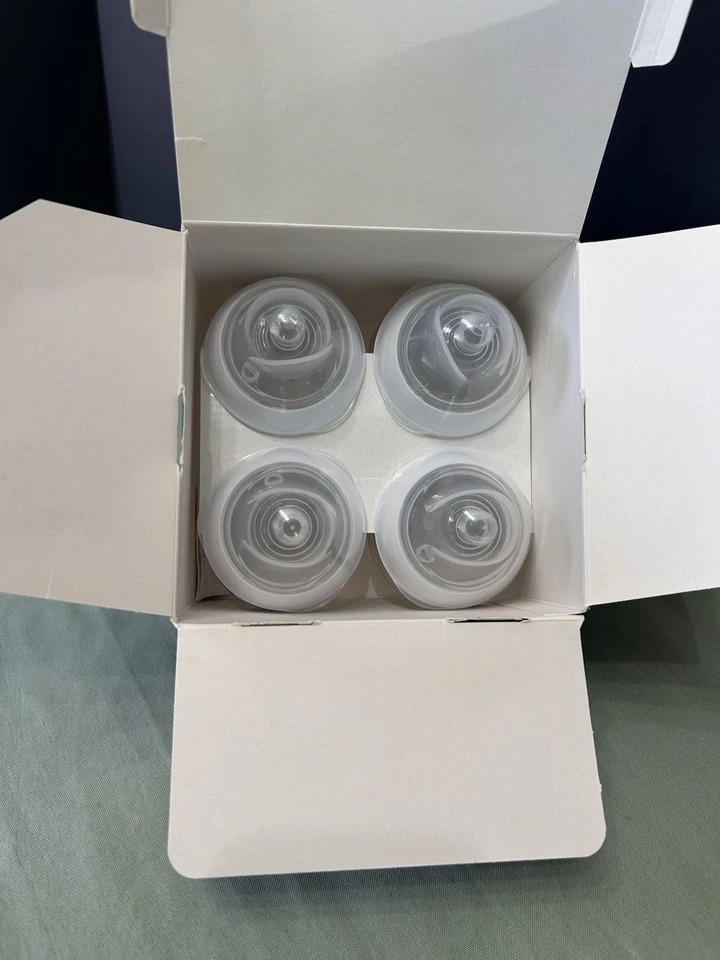 NUEVO Tommee Tippee Advanced 5oz biberones anticólicos - 4 ct Foto 3 de 4