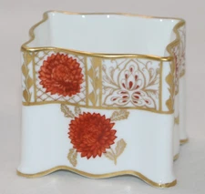 ABBEYDALE Imperial Floral Gold Trim Trinket Dish Holder Scallop Edge Bone China