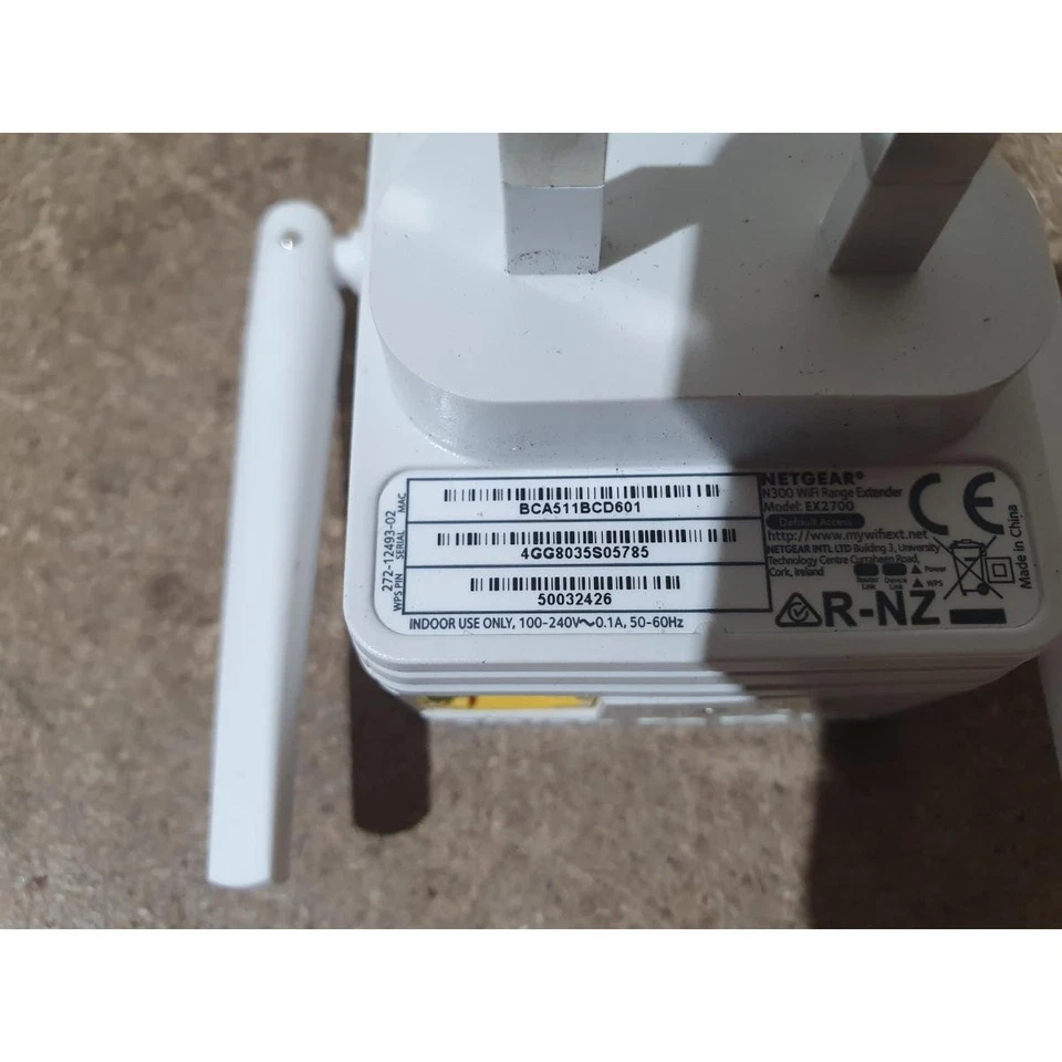 Netgear EX2700 N300 Wi-Fi Range Extender White 300 Mbps Ethernet Port Wall Mount - Image 4 of 4