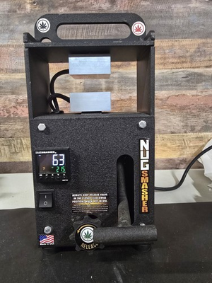 #ad Ns Mini Essential Oil Press Loses Some Pressure But Will Work For Parts Repair $150.00