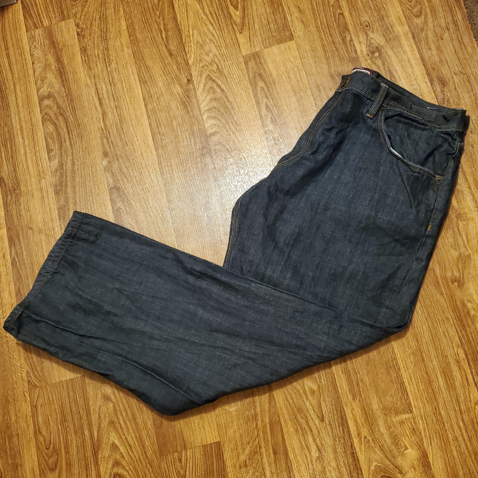 Picture 1 of 10