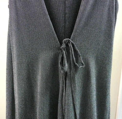 SIGNATURE By Robbie Bee Sleeveless Black polka dot sheath lined Dress Size 14 - Picture 4 of 9