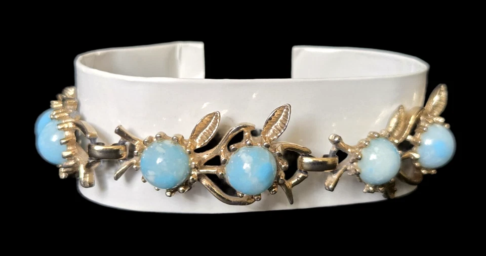 Vintage Brass and Aquamarine Glass Leaf Link Bracelet Snap Clasp 7.25 in. - image 2 of 4