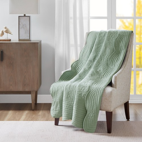 Madison Park Tuscany Oversized Quilted Throw with Scalloped Edges 60x72 - Picture 22 of 31