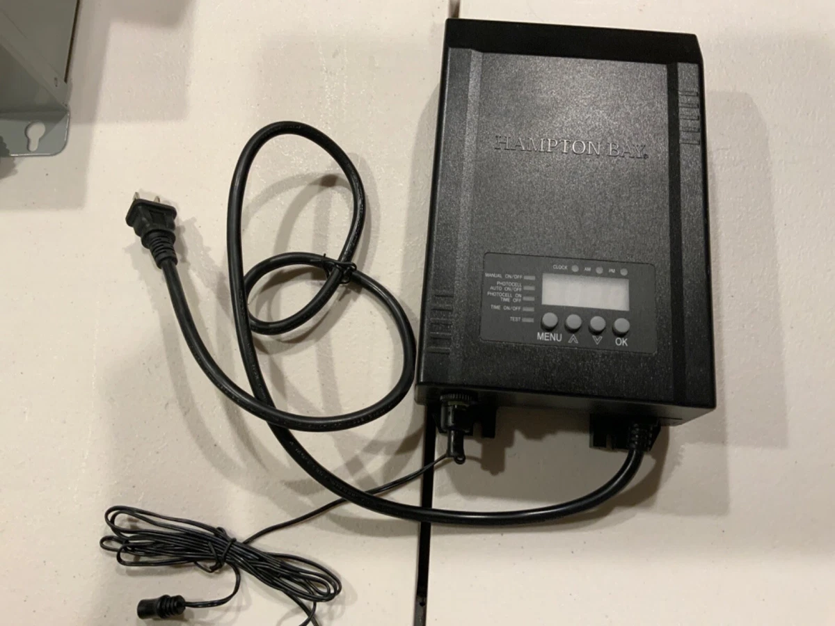 Hampton Bay Digital Transformer 200 Watt SL 200 12A