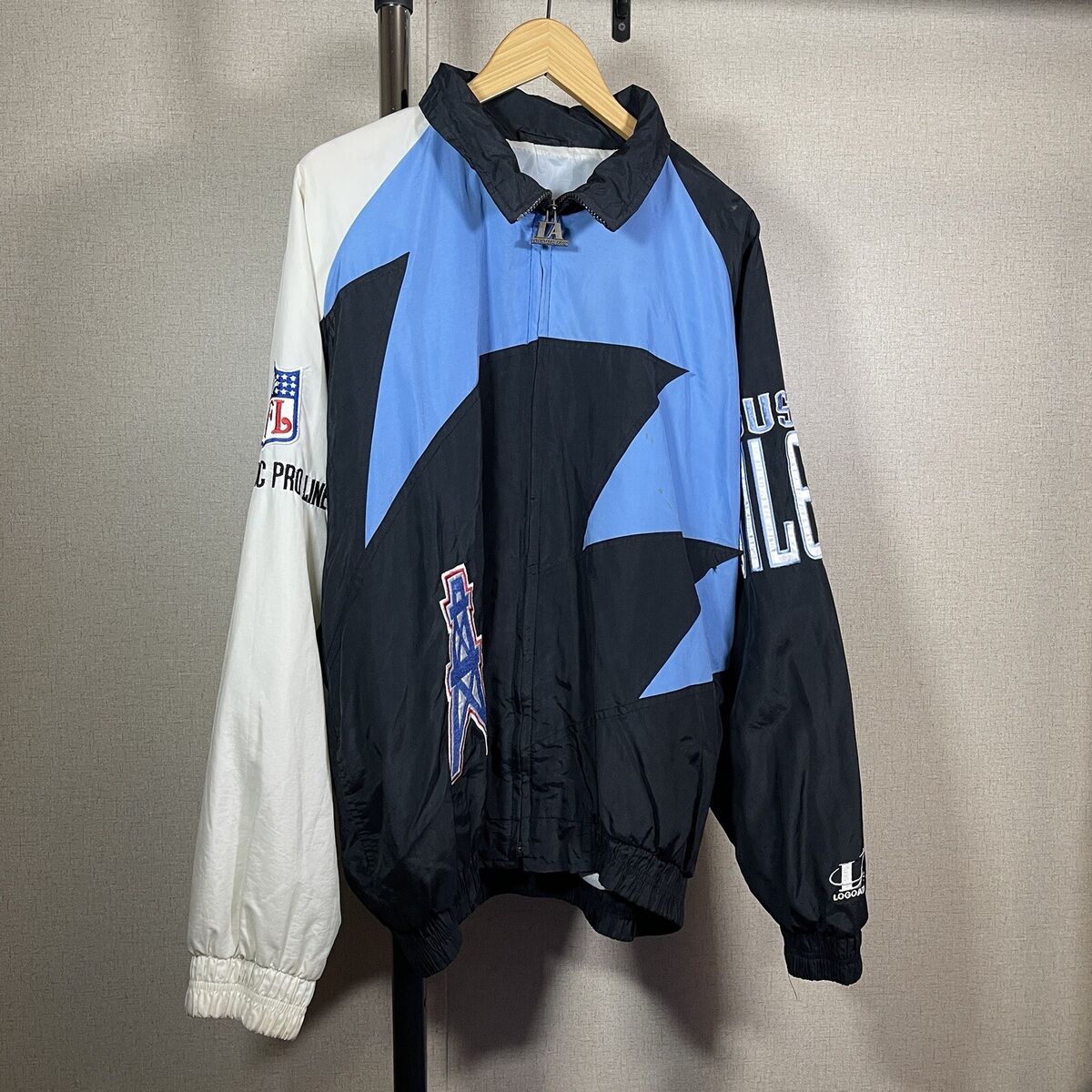 Vintage 90's Houston Oilers Logo Athletic Shark Tooth Vintage 90's Houston Oilers Logo Athletic Shark Tooth