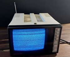 Vintage GE Spacemaker 5" CRT TV AM/FM Radio 7-7160A Retro Gaming Prop TESTED