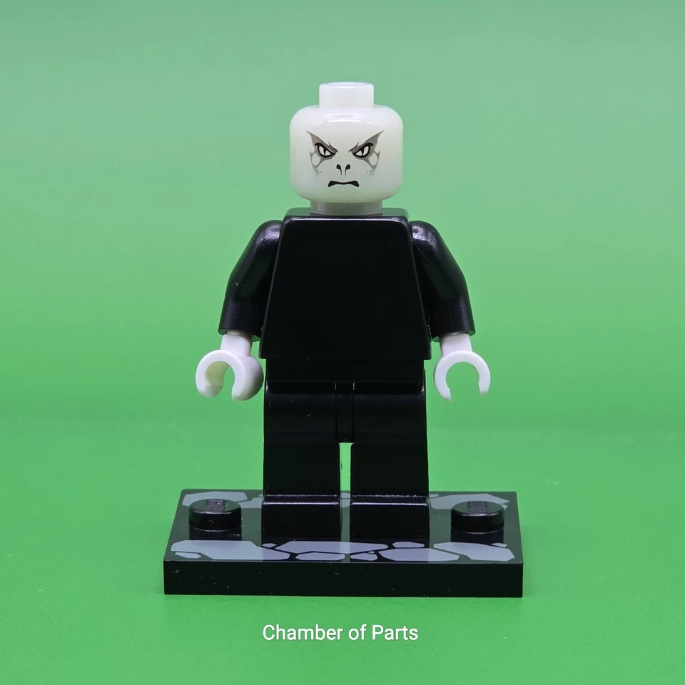 LEGO Harry Potter Genuine Minifigure Lord Voldemort hp069 Opaque Head set 4766 - Image 4 of 4
