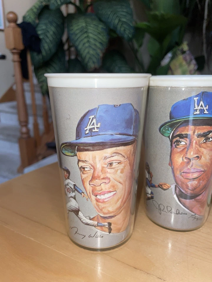 7 Vtg L A Dodgers 1965 Volpe Union 76 Cups Drysdale Wills Davis Osteen Roseboro - Image 2 of 4