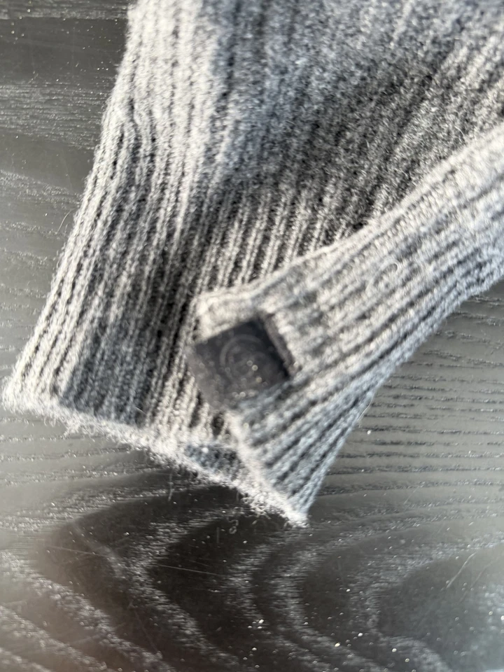 Rag & Bfone Men's Charcoal Gray Cashmere Knit Sweater Size XL EUC - Image 4 of 4