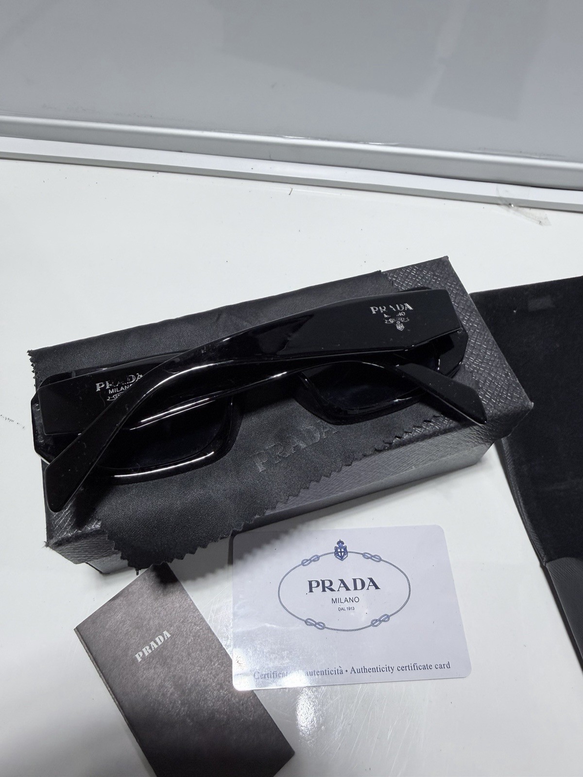 Prada 8679 Black Rectangular Sunglasses 50-20-143… - image 6