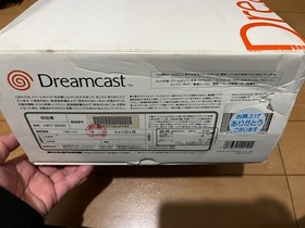 SEGA DreamCast Console (HKT-3000) & Controller with 2 games and BOX 0128