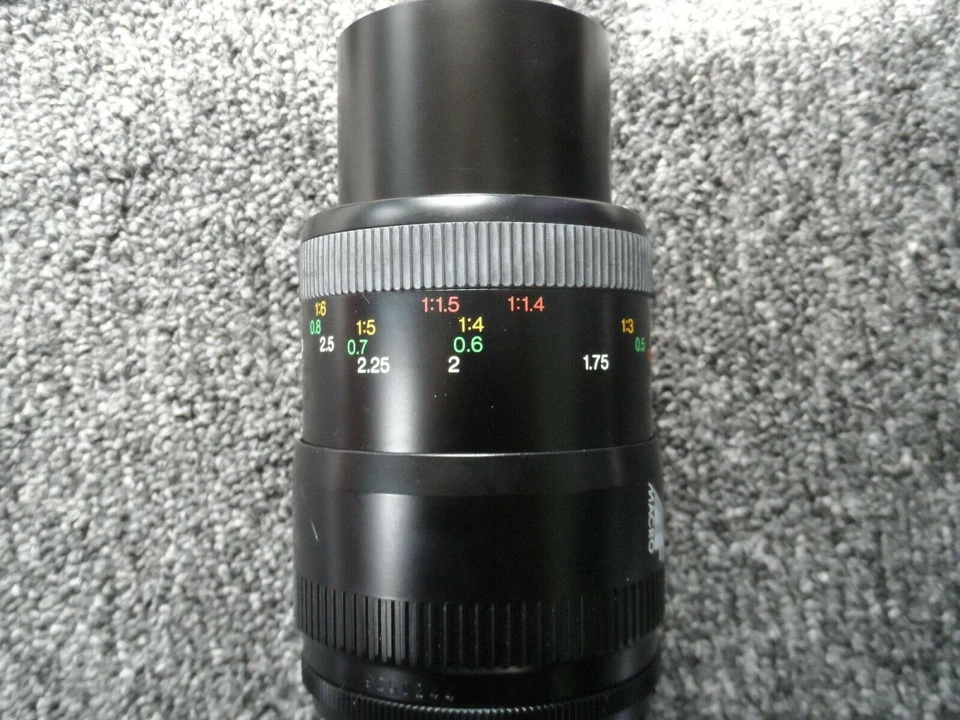 Promaster 100mm f3.5 Macro Autofocus AF Lens with 1:1 Adapter for Canon EF - Image 3 of 3