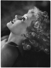 Dorit Kreysler orig. Tobis - Pressefoto (Kartonst�rke) Portrait