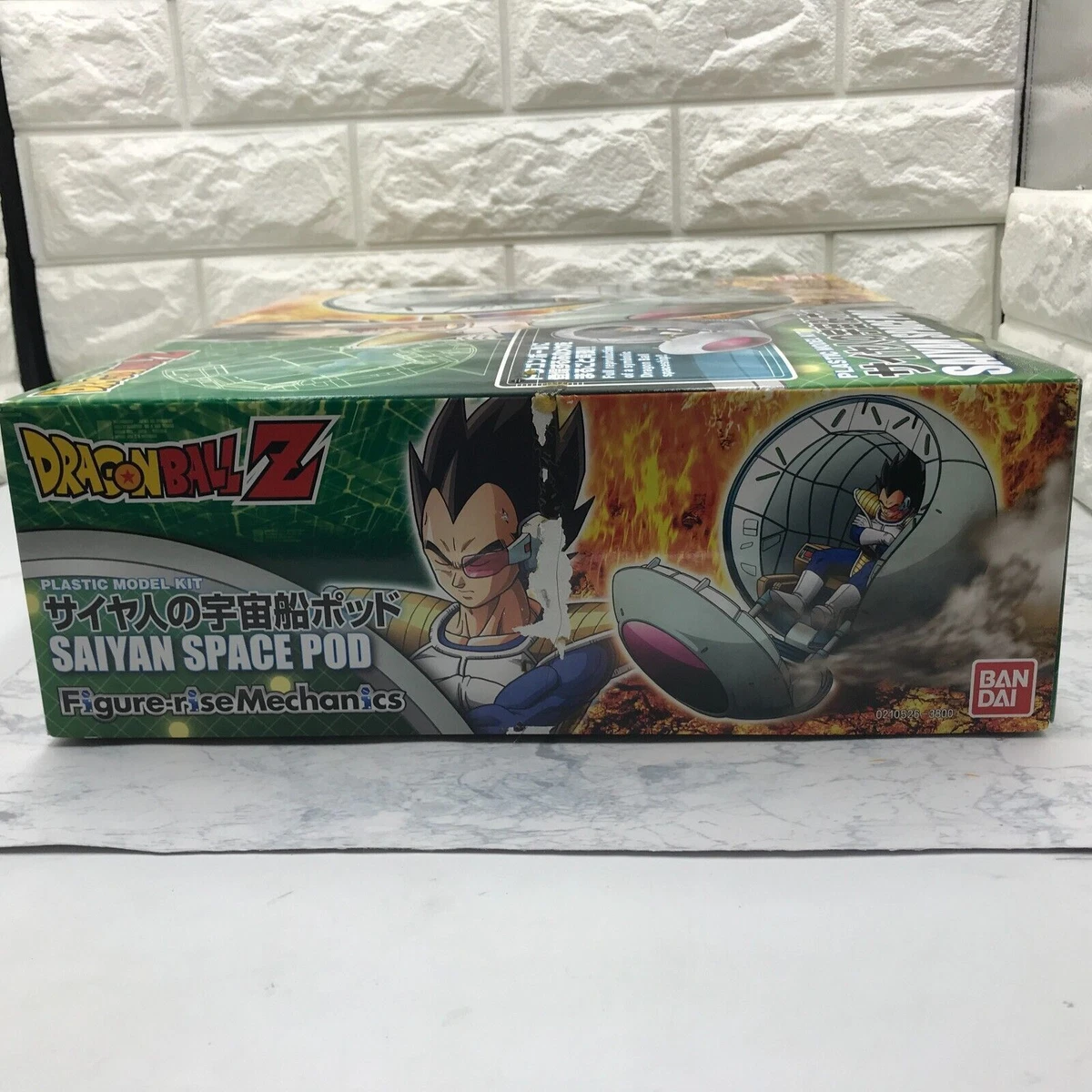 Saiyan space pod model kit 2025
