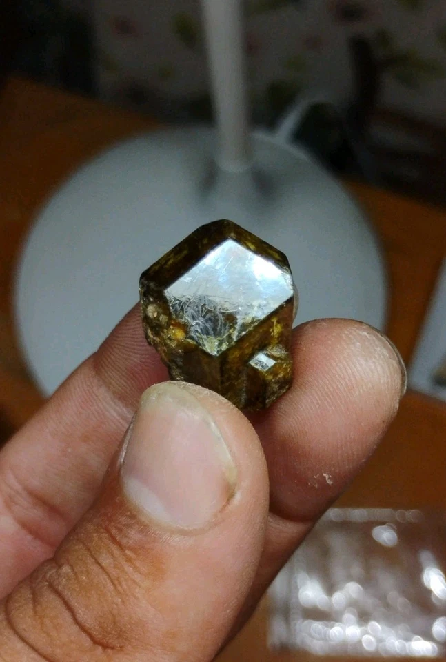 9.27 Gram Garnet From Mali Africa - Image 2 of 4