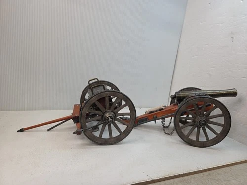 1861 Dahlgren USA civil War cannon  and  Wagon miniture reproduction
