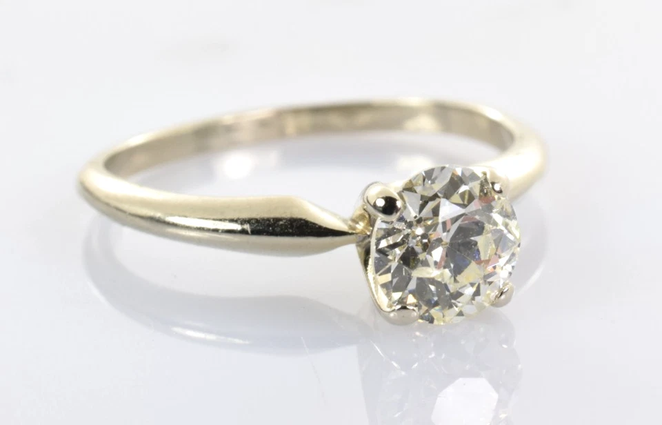 Antiguo anillo de compromiso de diamantes talla europea de oro blanco de 14 k 0,60 quilates talla 5,5 Foto 2 de 4