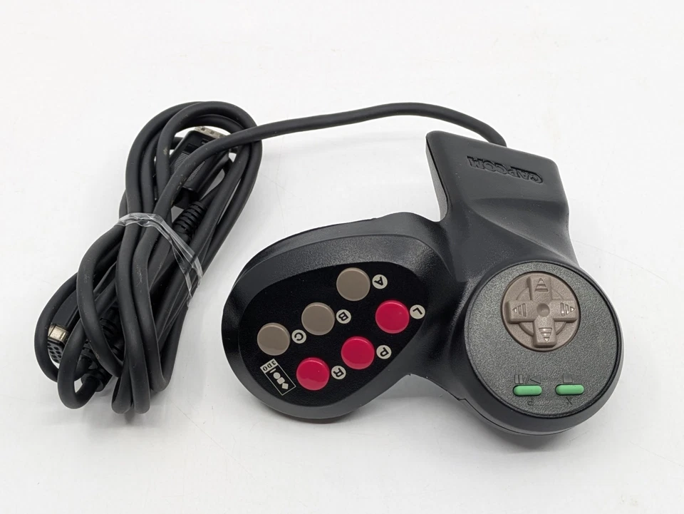 Panasonic 3DO FZ-JJ1XP Capcom Real pad Solidier 6 Button Controller Pad Tested - Image 2 of 4