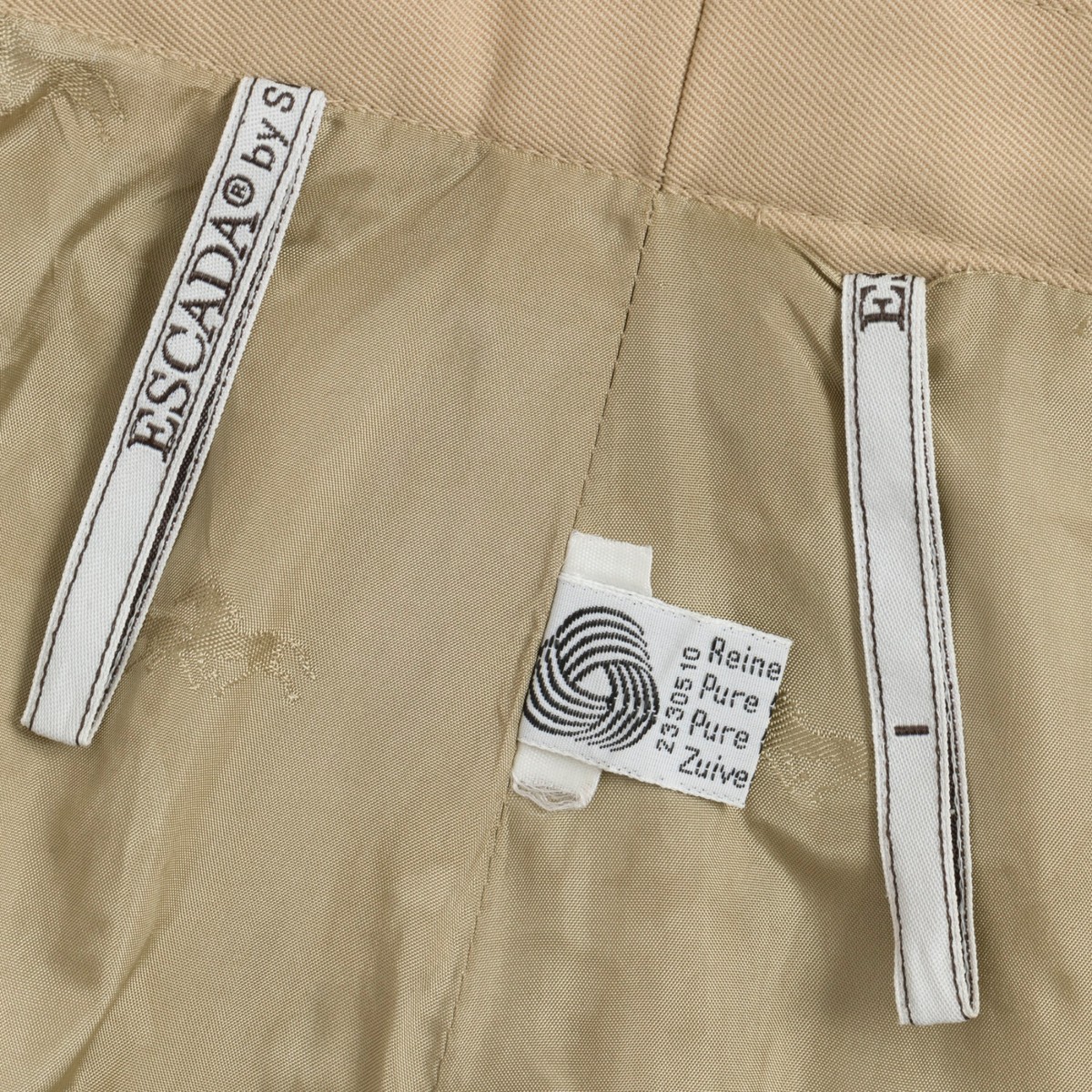 ESCADA by SRB (West Germany) 70s Vintage, Woolmark, Box Pleat, A