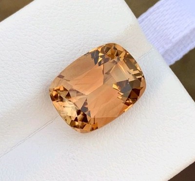 African Luxury Loose Gemstone 13mm Cushion Cut 9.8ct Champagne Honey Brown Topaz