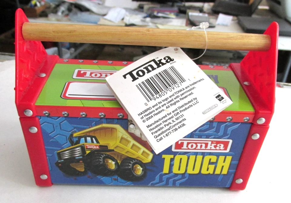 Caja de herramientas Tonka 2004 lata, aunque tipo Tonka camión lata Tonka juguetes mango de madera Foto 2 de 4