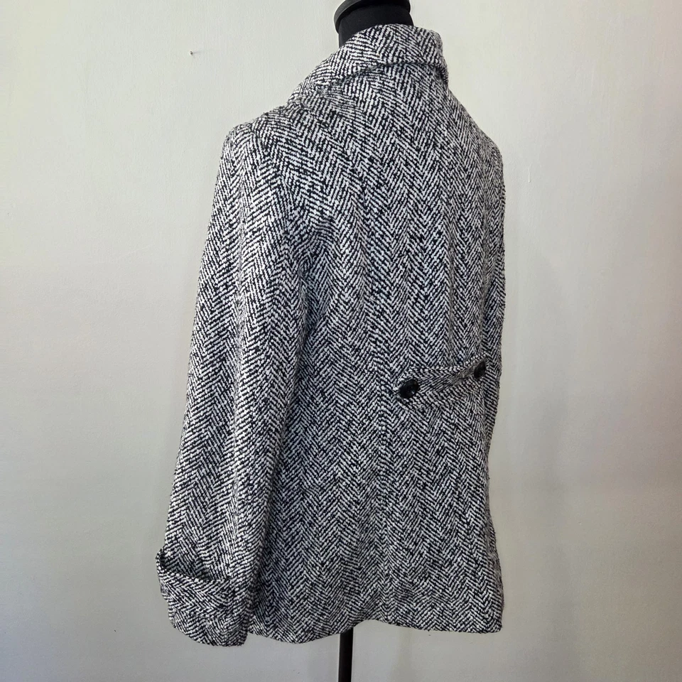 Abrigo para mujer Cato mediano negro blanco espiga chaquetón Foto 4 de 4