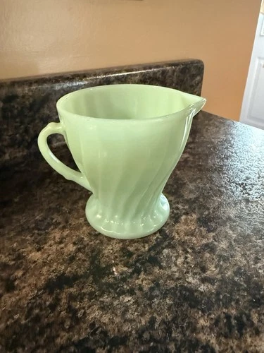 Vintage Anchor Hocking Fire King Jadeite Green Swirl Shell glass creamer
