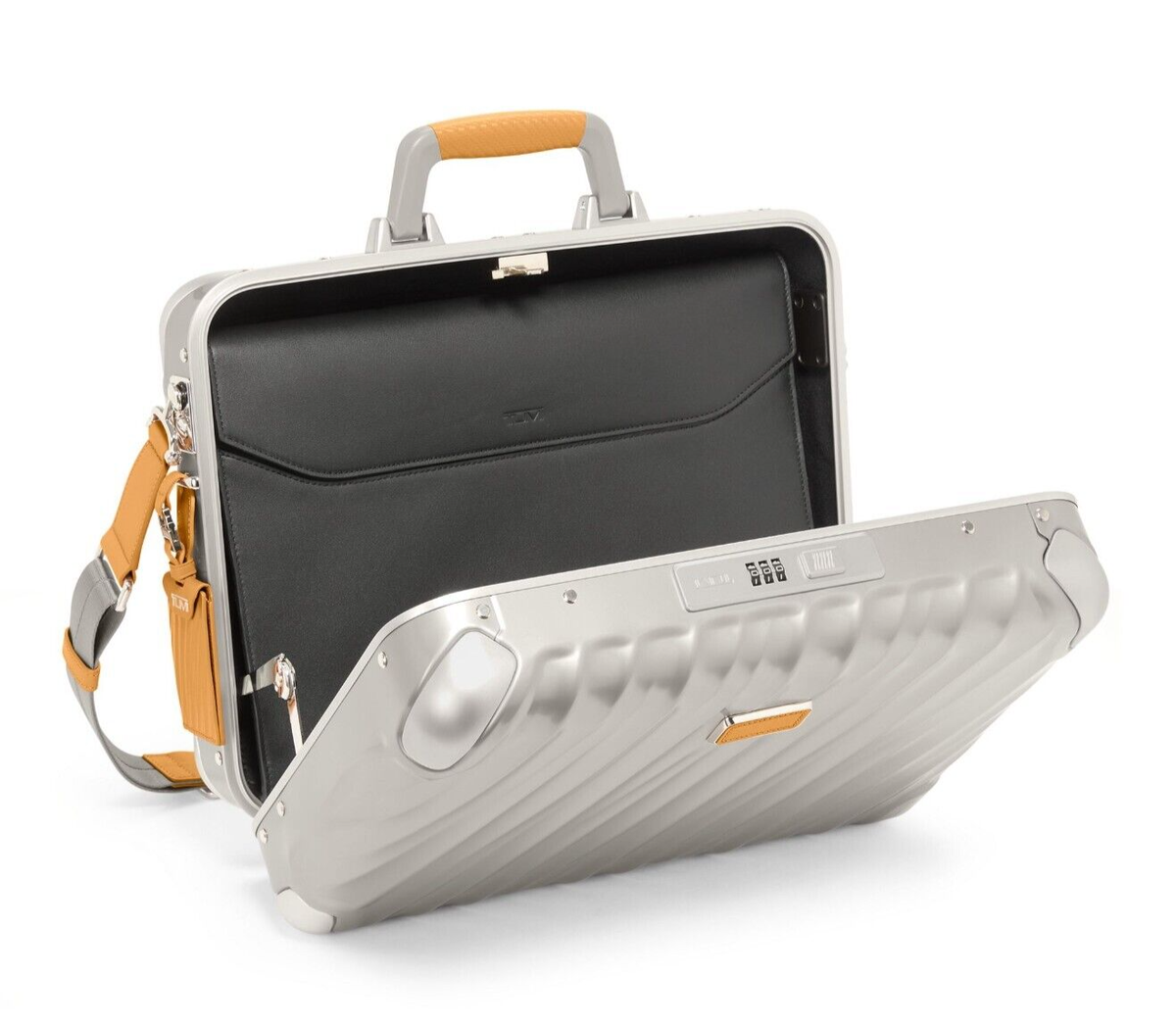 【今だけ限定価格】TUMI 19 DEGREE ALUMINUM Sサイズ TUMI 最大46%☆8/24まで 正規品5年保証 トゥミ スーツケース