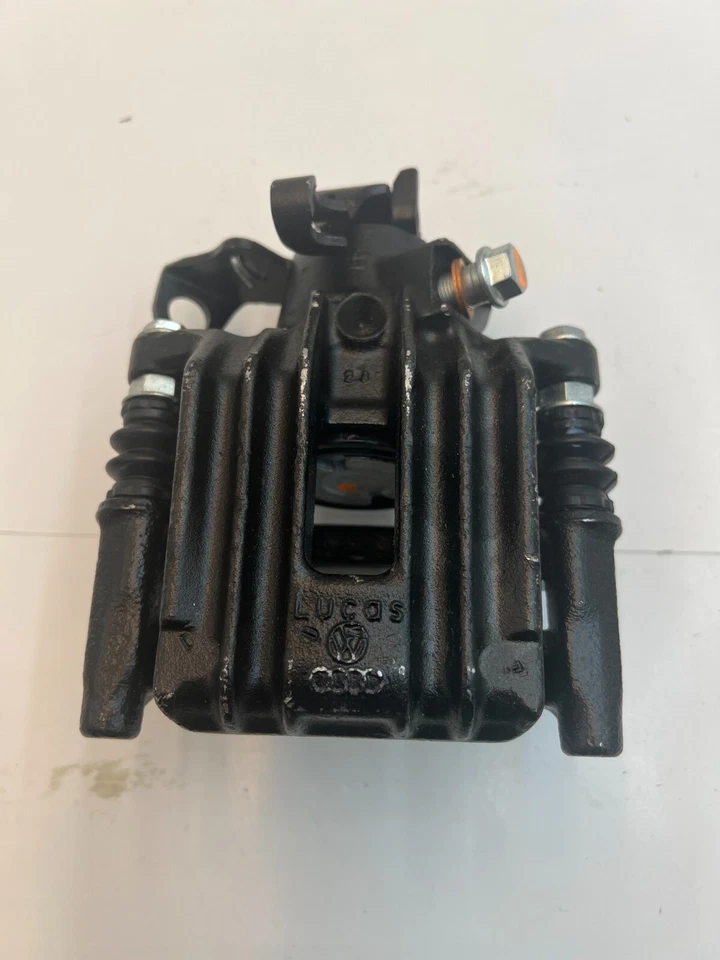 Pinza de freno trasera Lucas GENUINA, derecha para varios modelos de Audi Foto 2 de 3