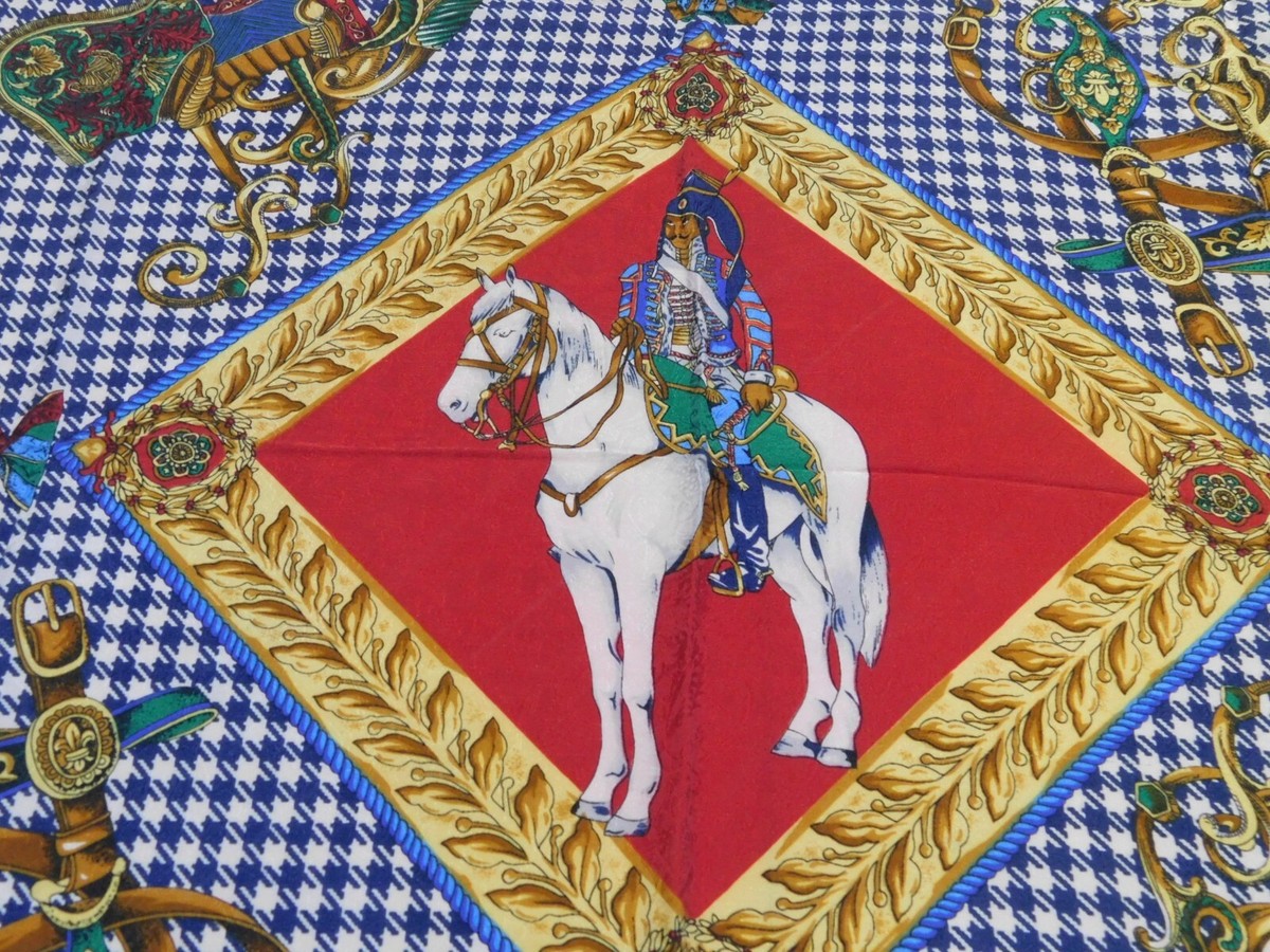 Foulard Vintage 100% Soie Pure Femme - Motif Années 80, Dimensions 86x88 Cm, Occasion Bon état