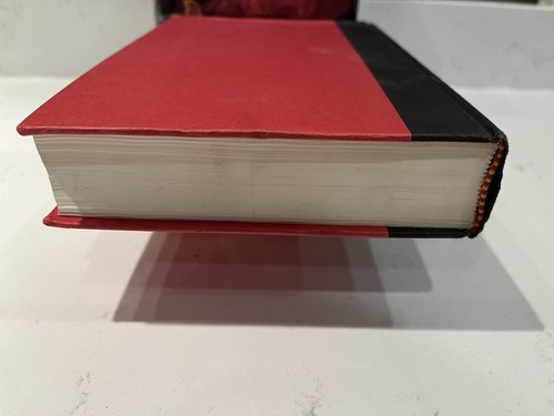 FREE SHIP Diana Gabaldon Outlander 1991 SIGNED 1st Edition/ 13th Print - Book 1 - Picture 8 of 21