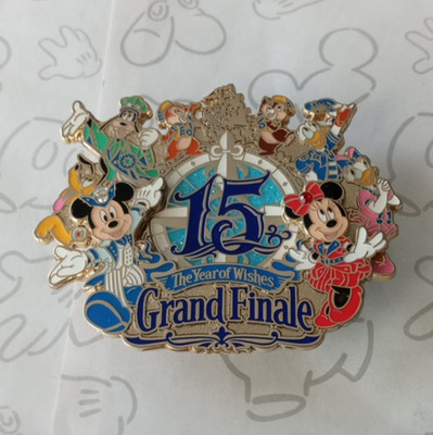 Mickey Pluto Goofy Dale Chip Donald 15th Grand Finale TDS Disney Pin 125292