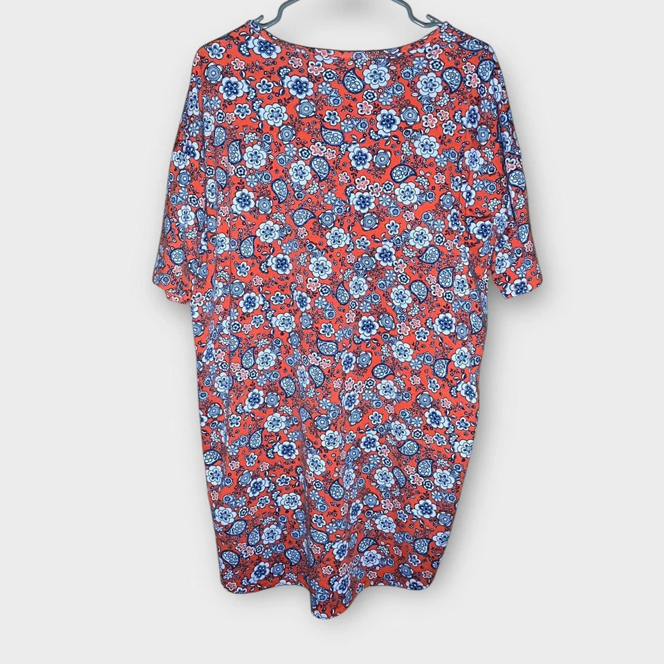 Top túnica LuLaRoe Irma floral rojo cachemira manga corta para mujer talla XS Foto 2 de 4