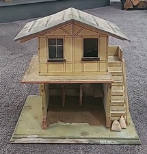 Antigua casa de muñecas estable de madera para casa de muñecas de 2 pisos