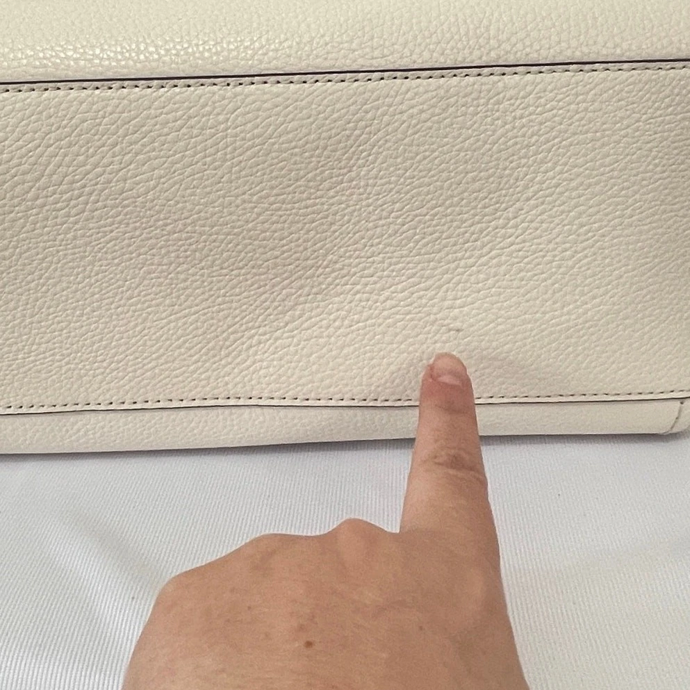 Borsa a mano Kate Spade Maryam Palmer Drive in pelle color crema e ciottoli