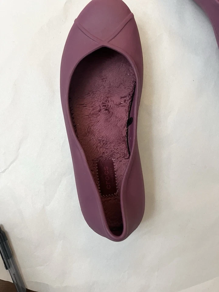 Crocs Olivia II с подкладкой балет плоский женщин размер 6 поскользнуться на пушистый сливы - Изображение 2 из 4