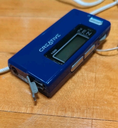 Creative ZEN Nano Plus 1GB MP3 WMA Player FM Radio Blue 2005 TESTED - Picture 7 of 10