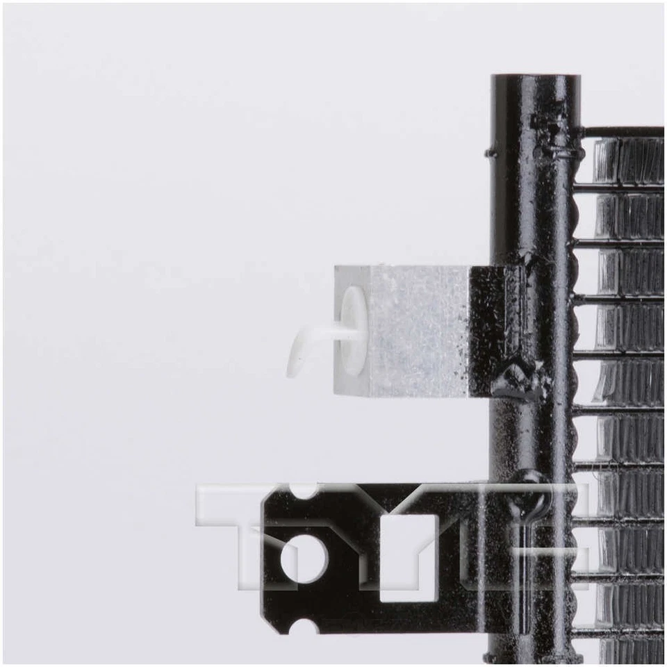 Condensador de aire acondicionado para Jeep Renegade 2015-2017 1,4 L 4 cilindros 2016 TYC 4920 Foto 3 de 4