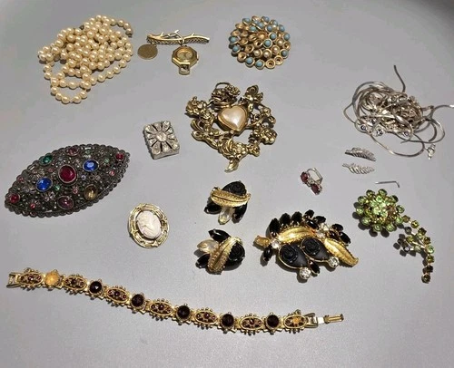 High End VTG Costume & Sterling 925 Repair, Scrap, Harvest Jewelry Lot 22g
