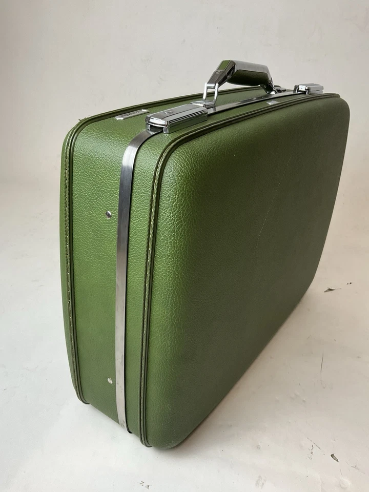 Vtg AMERICAN TOURISTER SUITCASE Hard Shell VINYL Luggage Travel Avocado GREEN - Image 3 of 4