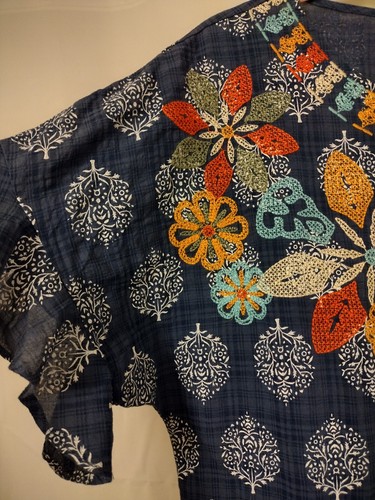 THML Size Medium Blue White Floral Print Shorts Romper Embroidered Anthropologie - Picture 2 of 11