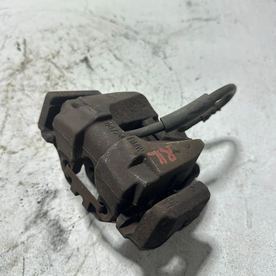 Оригинальный задний левый суппорт бокового тормоза водителя для BMW 535i GT AWD 2011-2017 годов выпуска - Изображение 3 из 4