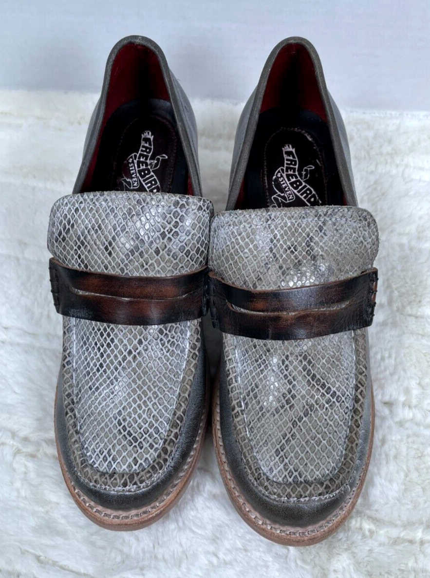 NWB Freebird By Steven Chevelle Womens Heeled Loafers Snake  display picture 2
