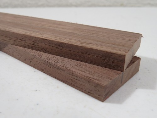 Black Walnut Knife Scales Figured Exotic Bookmatched 5'' x 1 5/16'' x 5/16'' - Picture 5 of 5