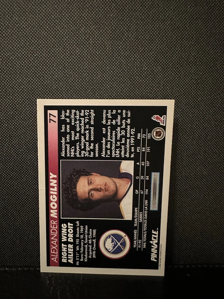 1992-93 Pinnacle Canadian - Alexander Mogilny #77 - Image 2 of 2