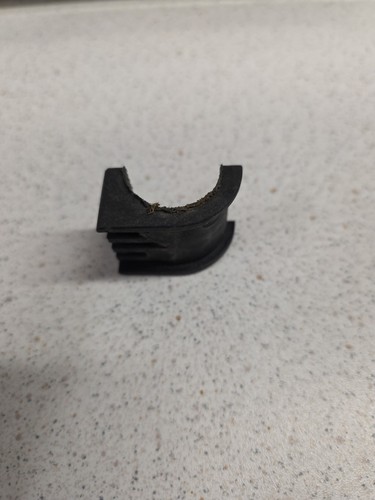 Polaris 5341219 Sway Bar Bushing BUSHING-STABILTY BAR,1 IN - Picture 4 of 6