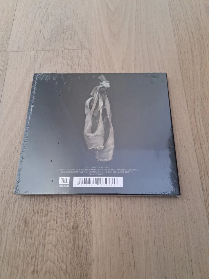 Till Lindemann Zunge Digipack Limited CD mit 28-seitigen Booklet, NEU  - Bild 2 von 2