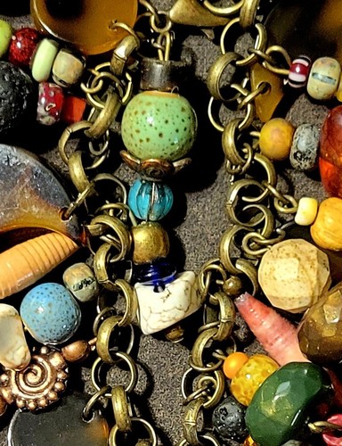 Spectacular One of A Kind Vtg - Now BOHO / SOUTHWEST Charm Bracelet LQQK - Picture 4 of 7