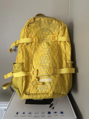 Sac à dos SUPREME FW18 jaune OCCASION